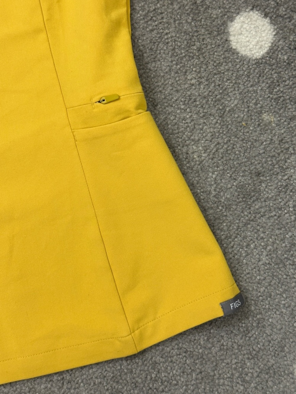 Figs Inala Scrub Top - Picture 11 of 15